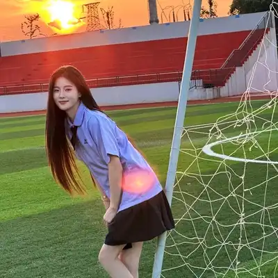 曹玲